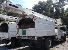 2004 GMC C7C042 - Image 4