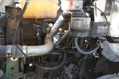 2004 GMC C7C042 - Image 17