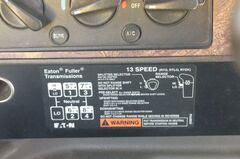 2000 INTERNATIONAL 9400i - Image 7