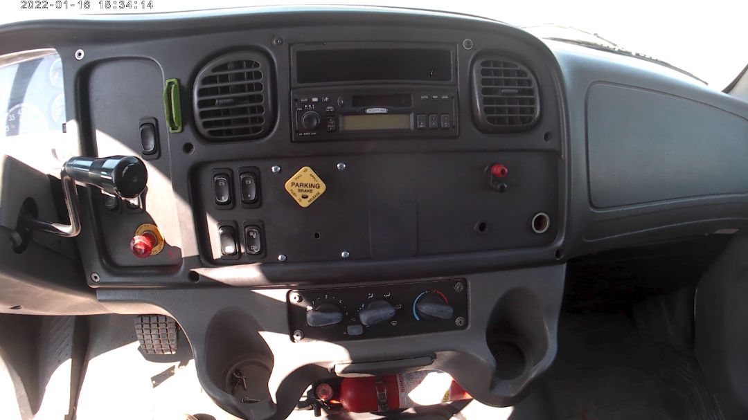 2006 FREIGHTLINER M2 - view 12 of 27