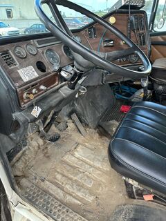 1987 FREIGHTLINER FLC - Image 15