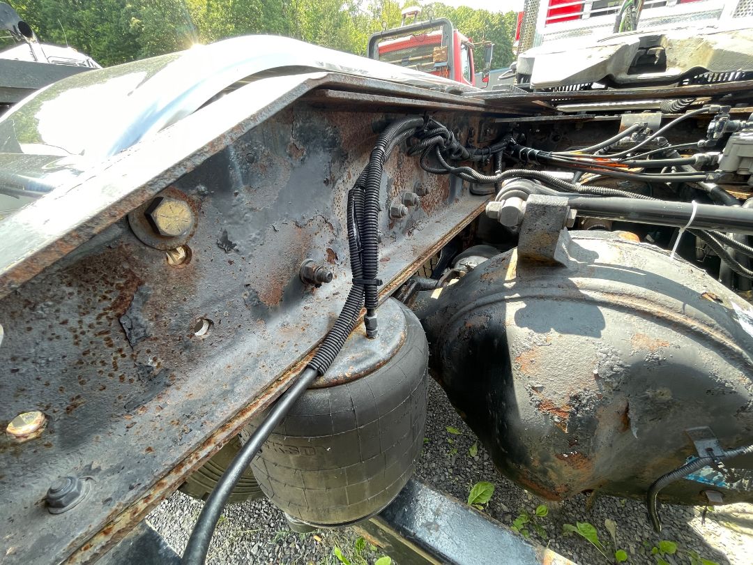 2009 KENWORTH W900L Heavy Hauler - view 15 of 37