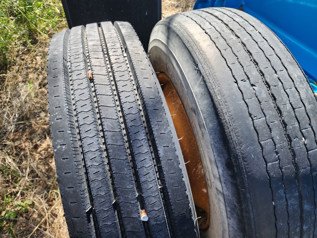 2004 CUSTOM BUILT 21 FT - view 14 of 22