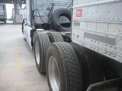 2008 VOLVO VLN - Image 4