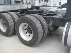 2008 VOLVO VLN - Image 3