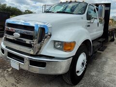 2008 FORD F750 - Image 2