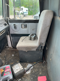 1996 VOLVO WG - Image 11