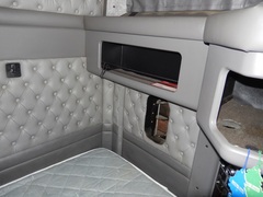 2012 KENWORTH T660 - Image 31