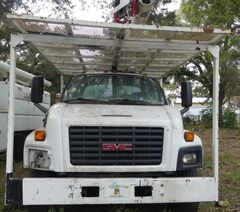2004 GMC C7C042 - Image 3