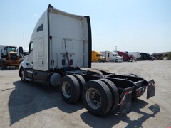 2017 KENWORTH T680 - Image 3