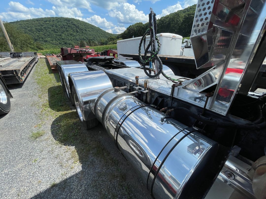 2009 KENWORTH W900L Heavy Hauler - view 14 of 37