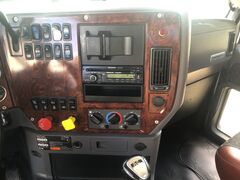 2015 MACK PINNACLE CHU613 - Image 11