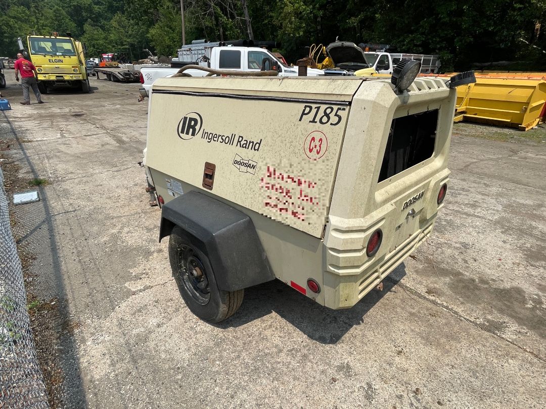 2010 INGERSOLL-RAND P185 - view 3 of 17