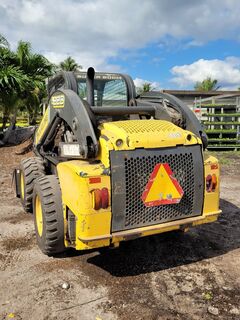 2012 NEW HOLLAND L223 - Image 6