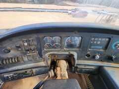 2012 CATERPILLAR 725 - Image 15