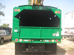 2011 FORD F750 - Image 3