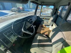 1995 FREIGHTLINER FL80 - Image 7