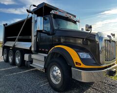 2022 INTERNATIONAL HX 620 - Image 2