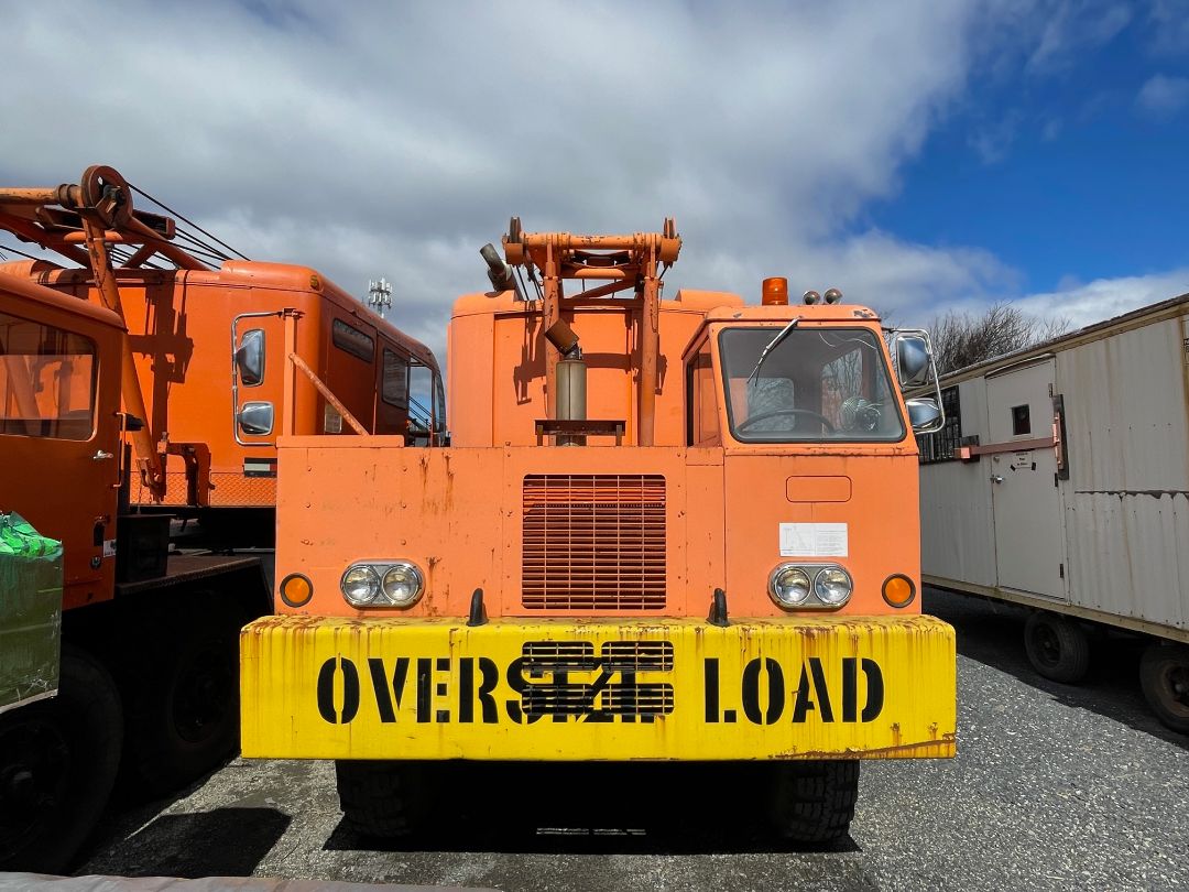 1967 P & H 650A-TC 50-Ton Crane - view 2 of 26