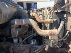 1996 VOLVO WG64 - Image 29