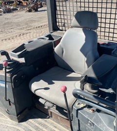 2013 DEERE 700K LGP - Image 6