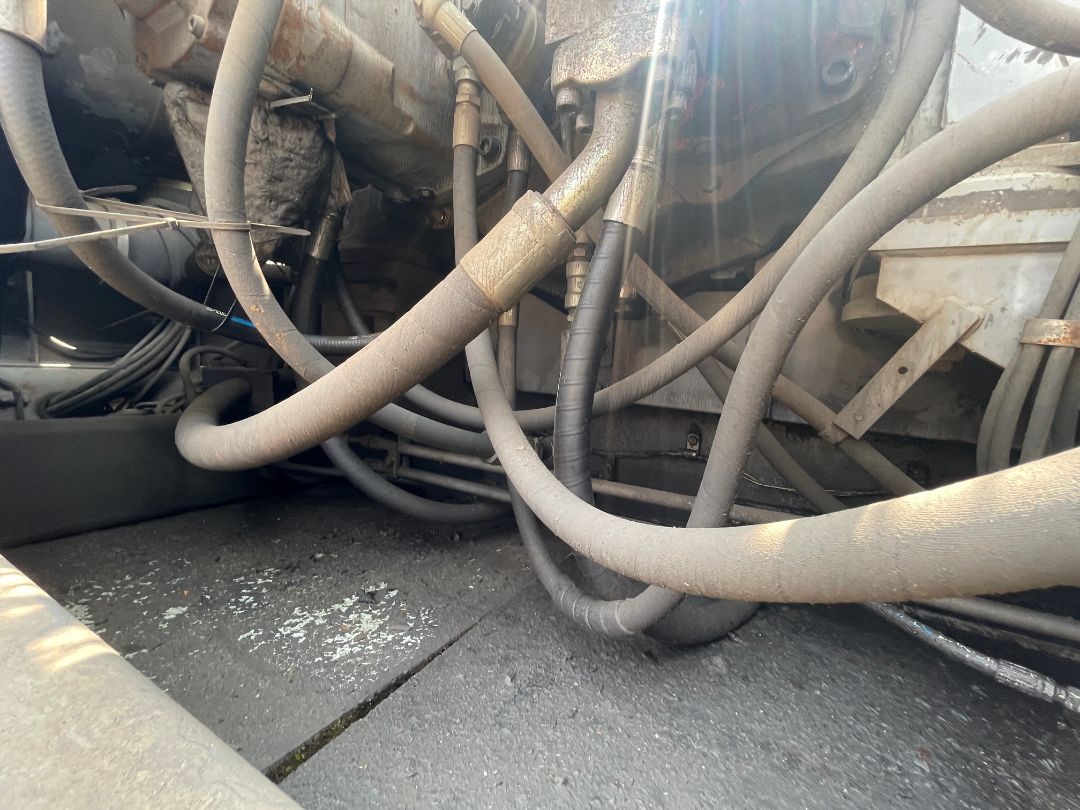 1995 HITACHI EX700BE - Image 28