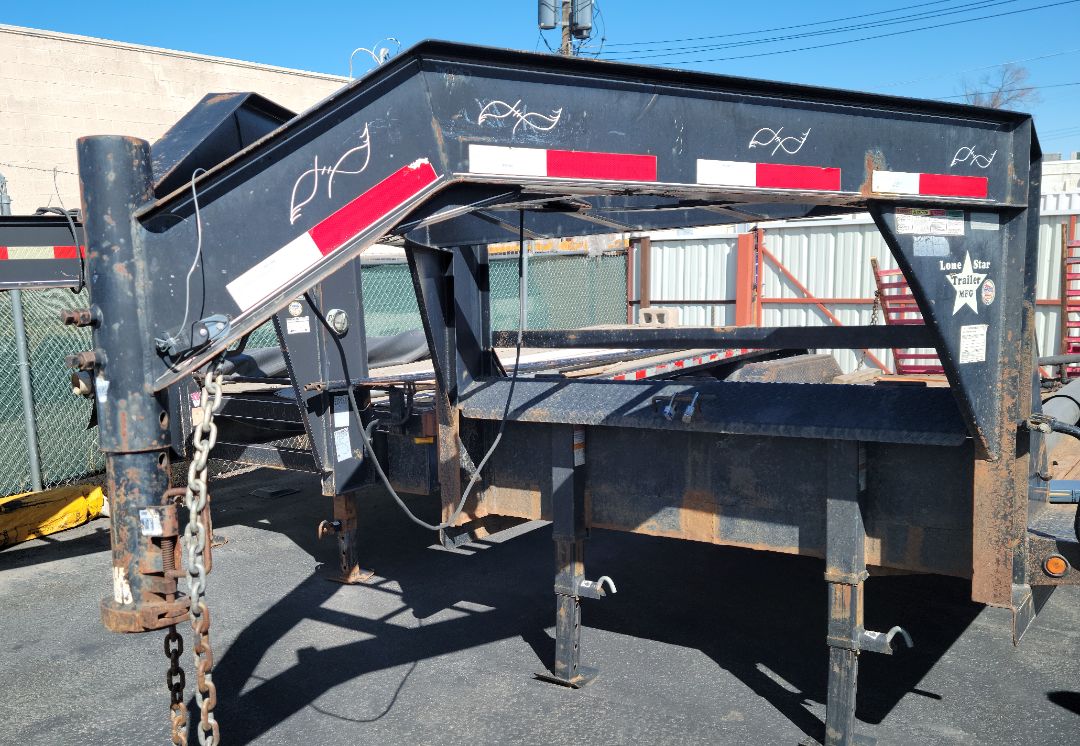 2011 LONESTAR MFG 32' x96"