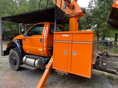 2013 FORD F750 - Image 2