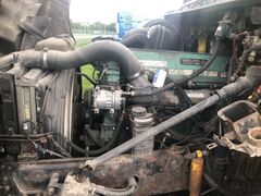 1999 VOLVO VNL64T770 - Image 33