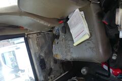 2004 GMC C7C042 - Image 13