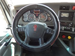2017 KENWORTH T680 - Image 12