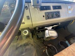 1995 FREIGHTLINER FL80 - Image 8