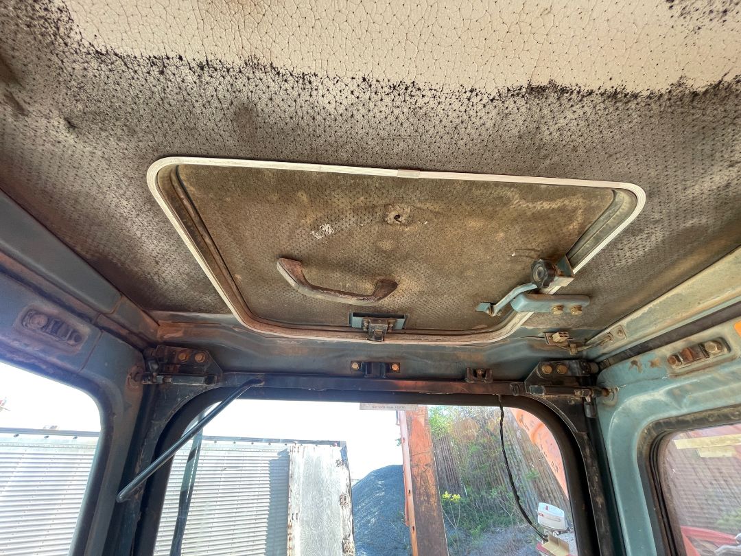 1994 HITACHI EX300 LC-3 - view 19 of 30