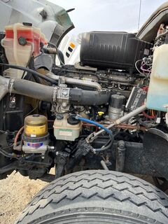 2013 FREIGHTLINER Coronado 122SD - Image 9