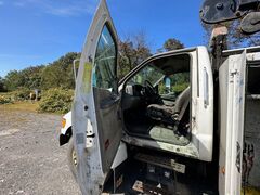 2003 FORD F650 Service Truck - Image 26