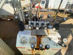 2004 GMC T7500 - Image 29