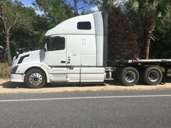 2013 VOLVO VNL 64T670 - Image 3