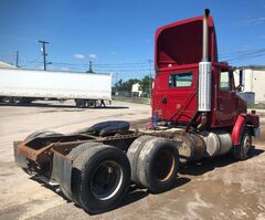 1996 VOLVO WG64 - Image 5