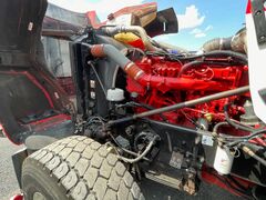 2009 KENWORTH W900L Heavy Hauler - Image 32