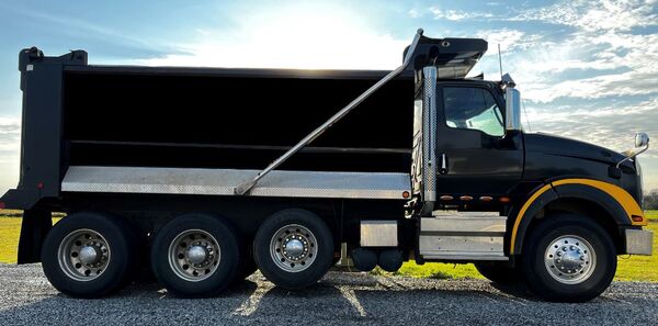 2022 INTERNATIONAL HX 620