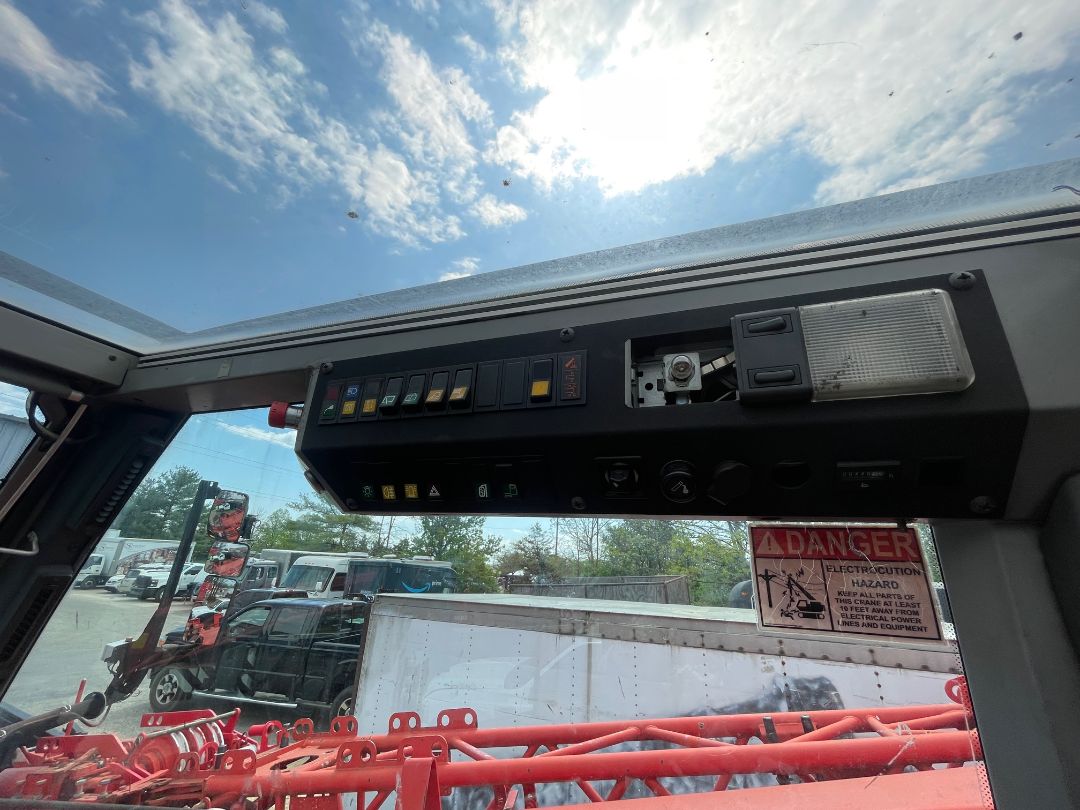 2005 LIEBHERR LTC1055 3.1 - view 9 of 25