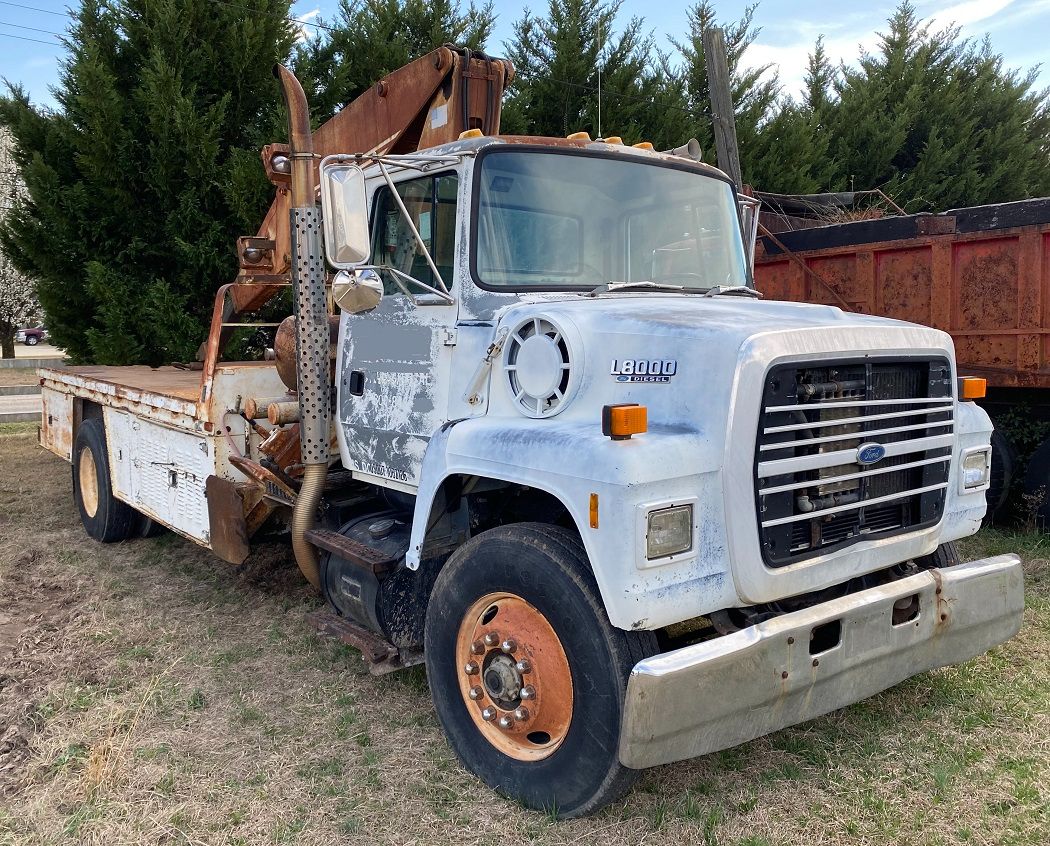 1991 FORD L8000