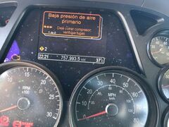 2014 PETERBILT 579 - Image 14