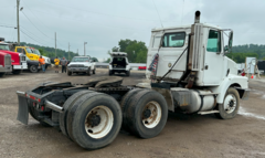 1996 VOLVO WG - Image 5