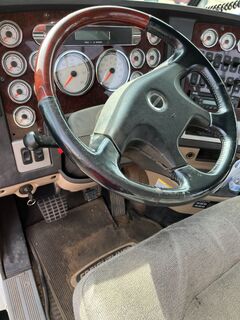 2013 FREIGHTLINER Coronado 122SD - Image 6