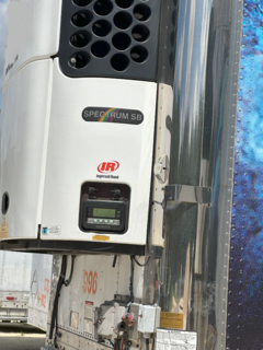 2011 GREAT DANE Refrigerated Van Trailer - Image 8