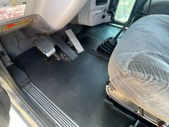 2009 PETERBILT 386 - Image 14