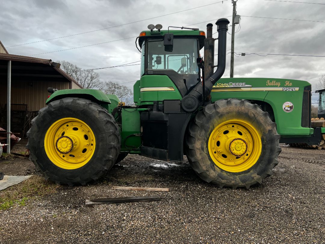 2005 DEERE 9520