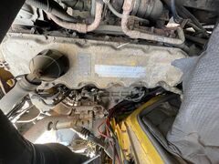 2000 STERLING L-Series Dump Truck - Image 13