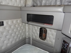 2012 KENWORTH T660 - Image 29